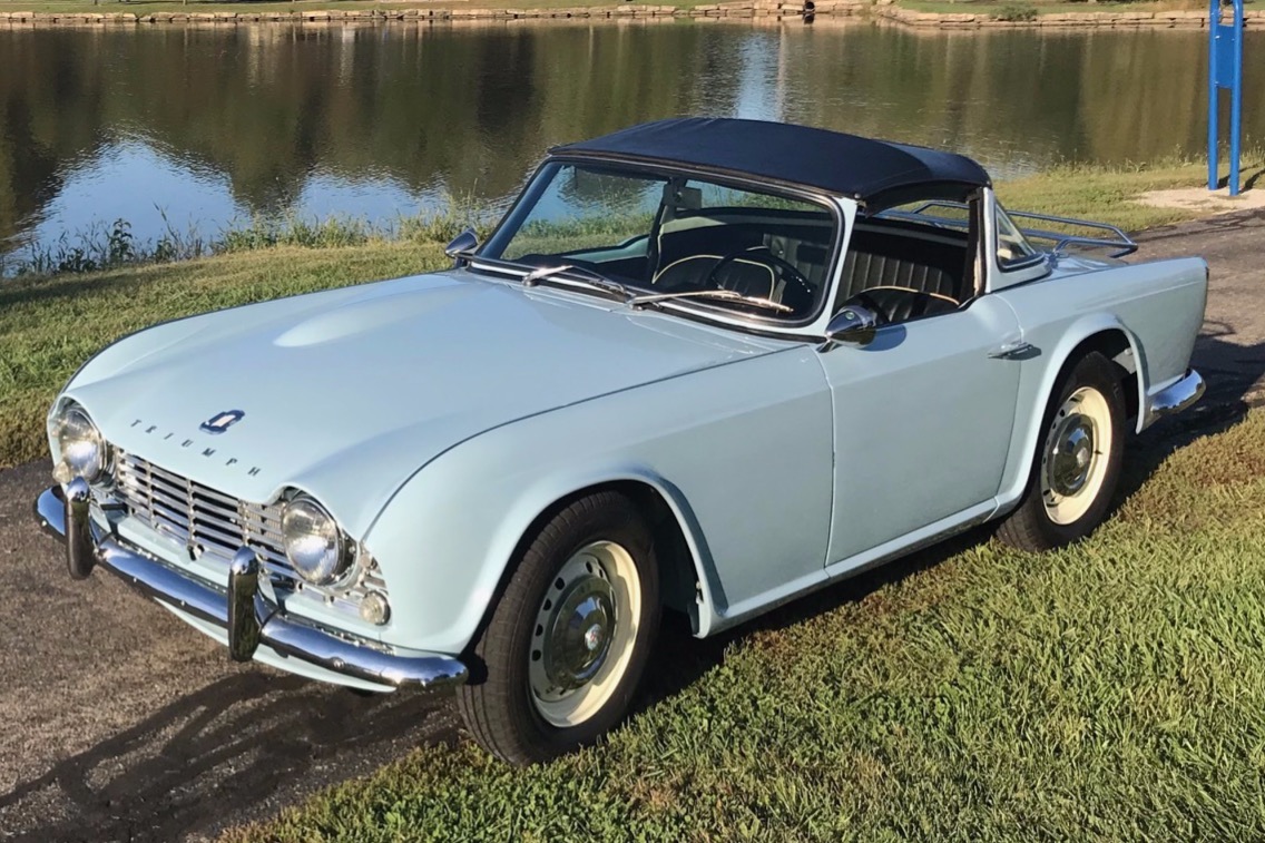 1964 Triumph TR4 Surrey Top