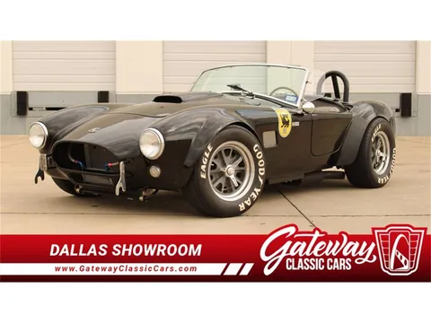 1965 AC Cobra Replica