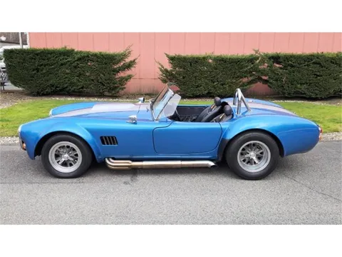 1965 AC Cobra Replica