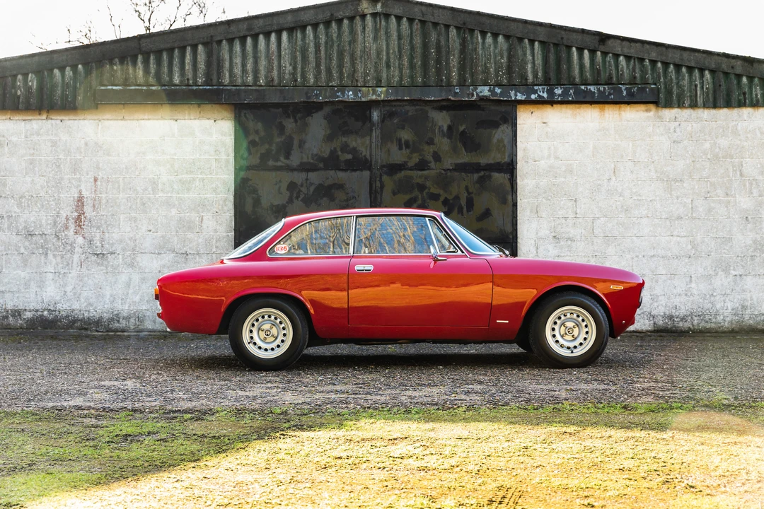 1965 Alfa Romeo Giulia Sprint GT - Image 5 of 31