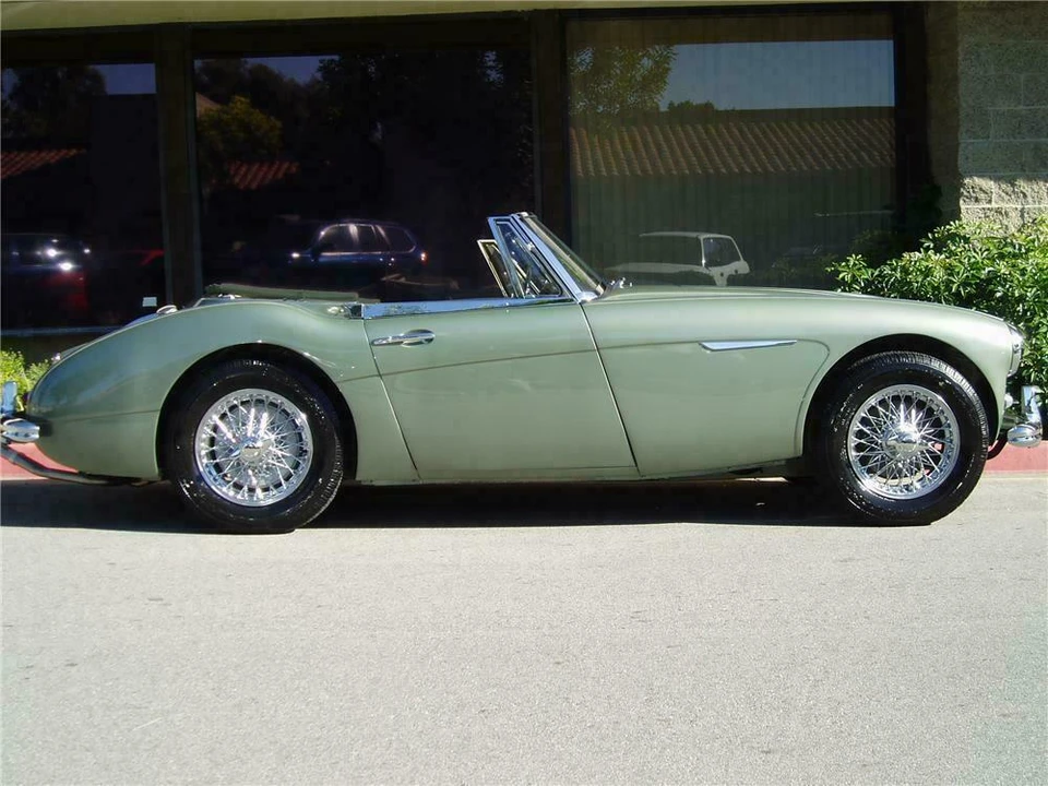 1965 Austin-Healey 3000 Mark III - Image 3 of 3