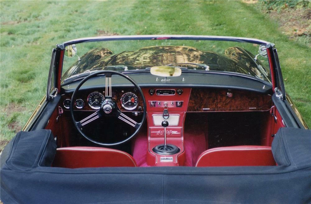 1965 Austin-Healey 3000 Mark III - Image 4 of 4