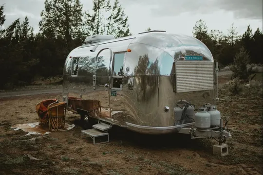 1965 Airstream Globe Trotter Land Yacht