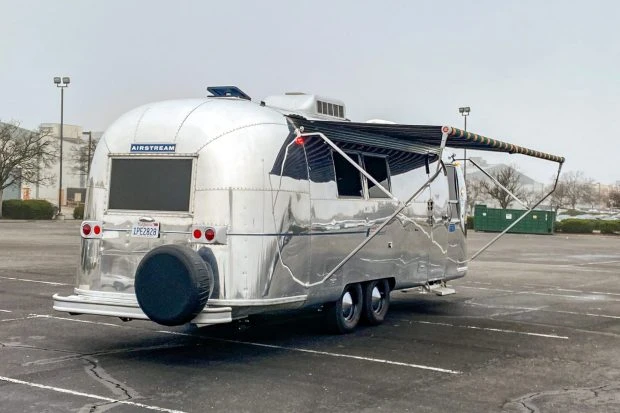 1965 Airstream - Image 2 of 8