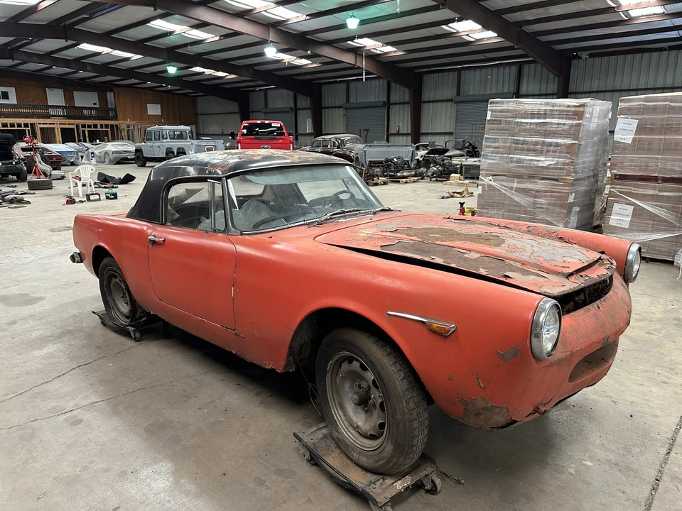 1965 Alfa Romeo 2600 - Image 3 of 6
