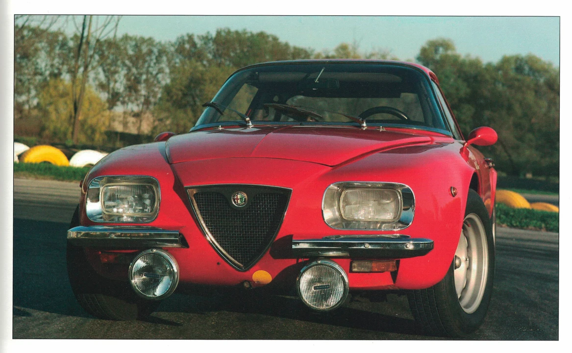 1965 Alfa Romeo 2600 - Image 2 of 6