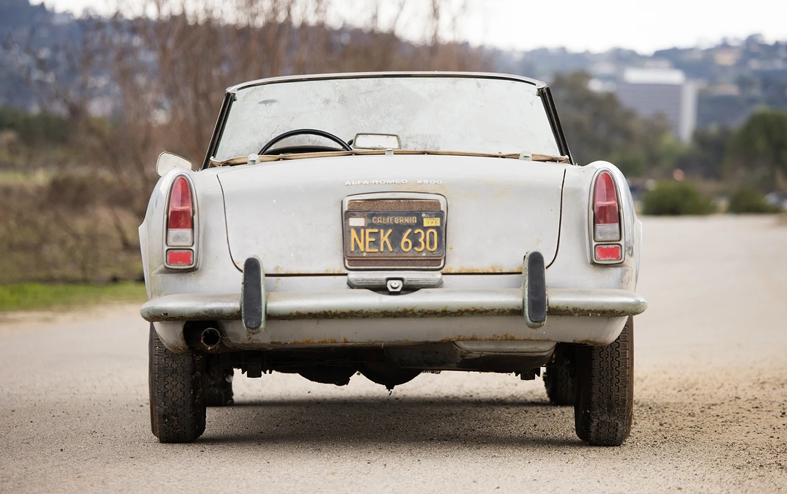 1965 Alfa Romeo 2600 - Image 7 of 31