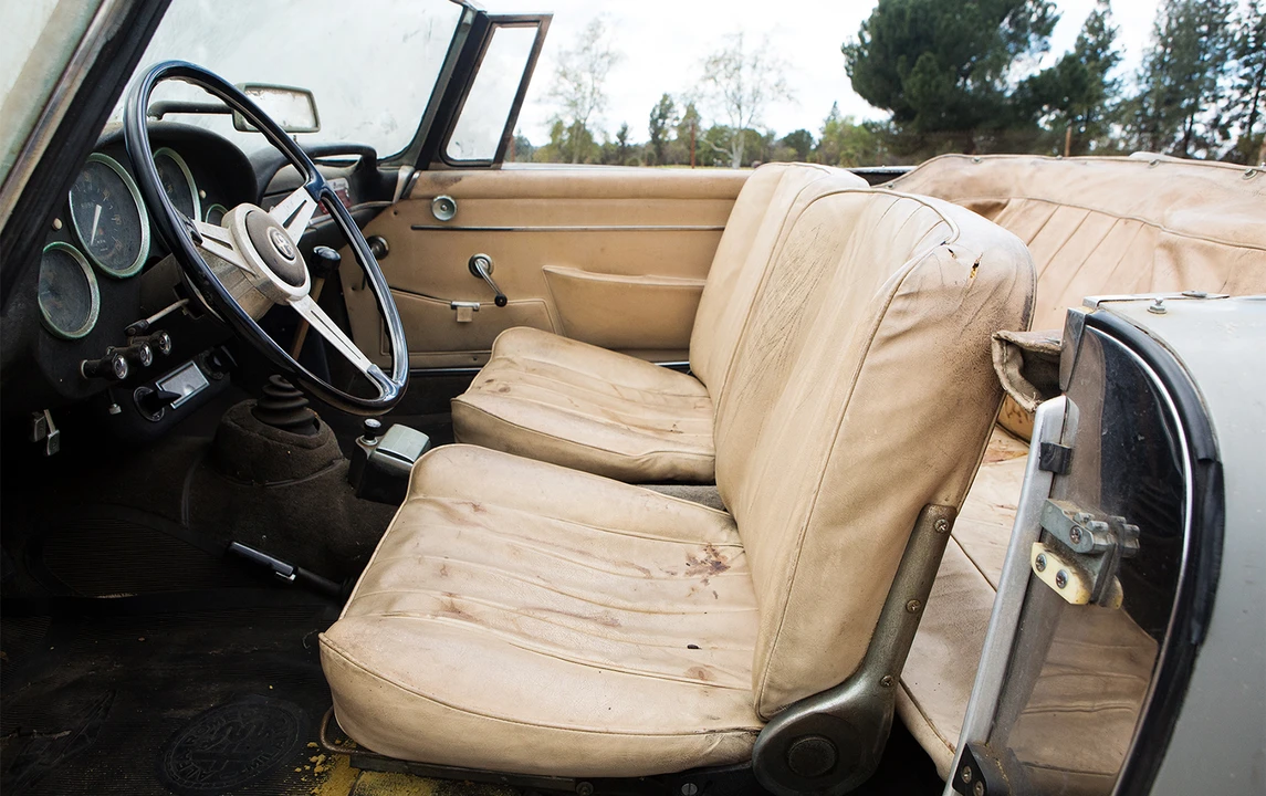 1965 Alfa Romeo 2600 - Image 28 of 31