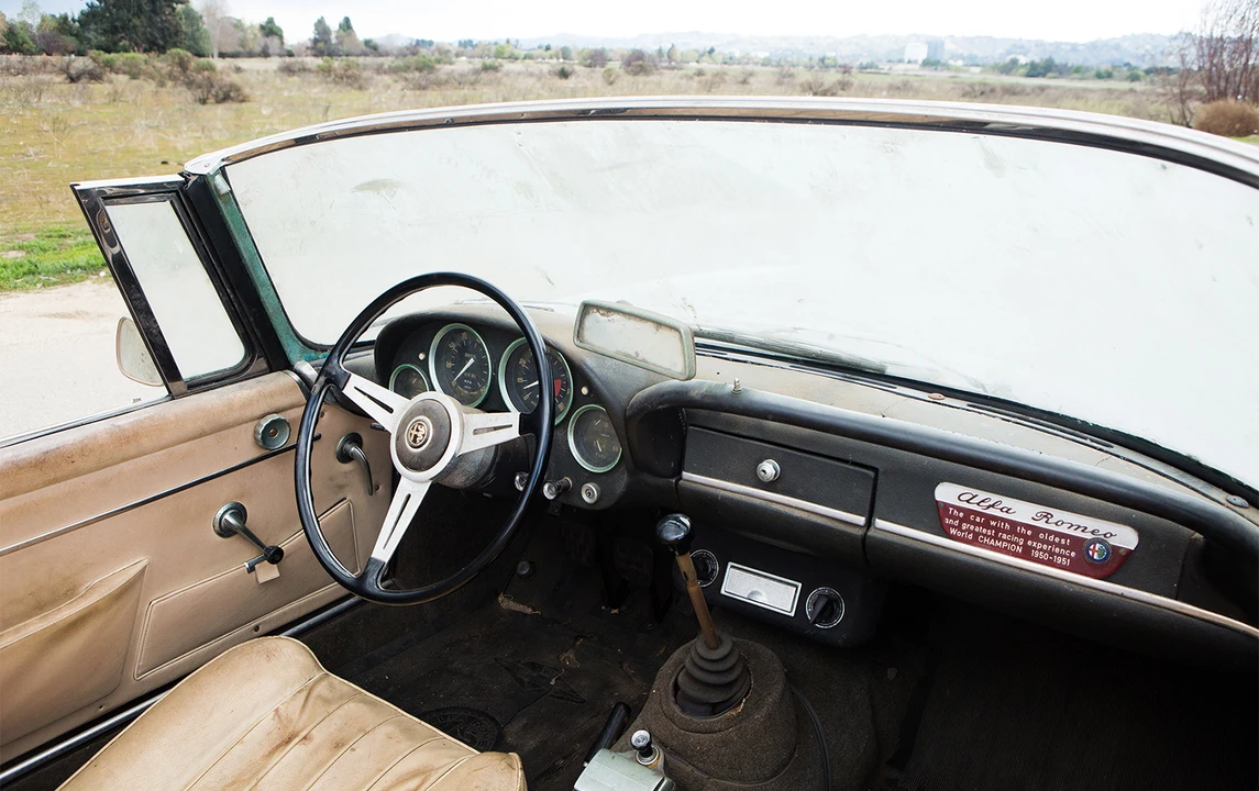 1965 Alfa Romeo 2600 - Image 24 of 31
