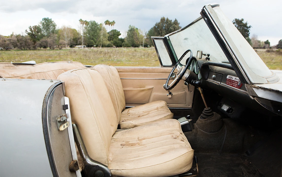 1965 Alfa Romeo 2600 - Image 23 of 31