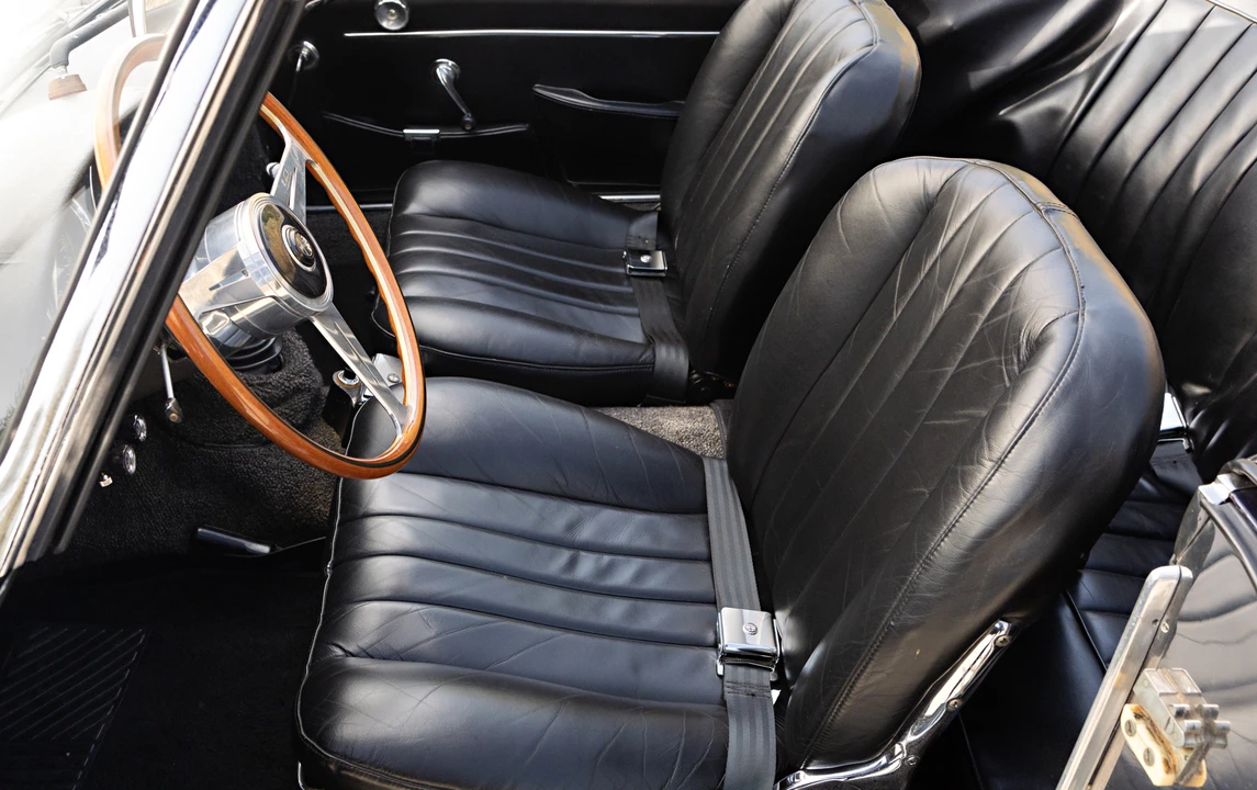 1965 Alfa Romeo 2600 - Image 31 of 31