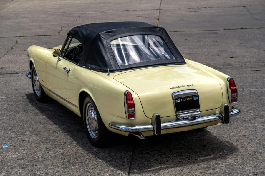 1965 Alfa Romeo 2600 - Image 6 of 28