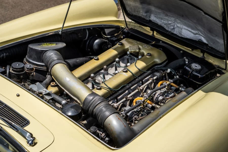 1965 Alfa Romeo 2600 - Image 23 of 28