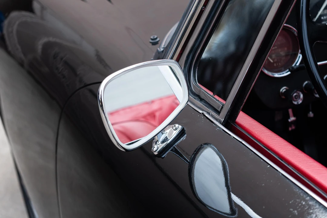 1965 Alfa Romeo 2600 - Image 26 of 31
