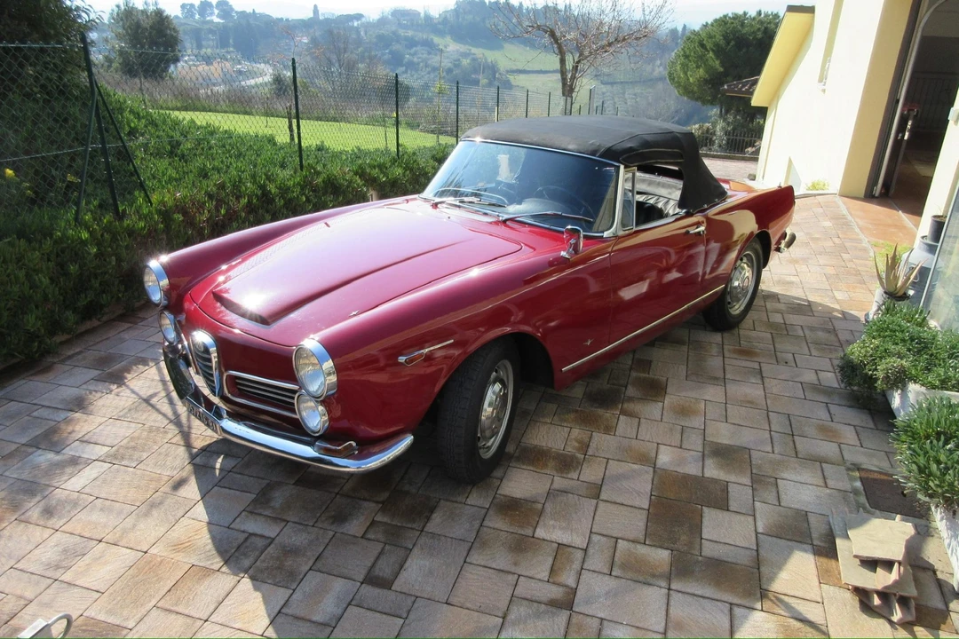 1965 Alfa Romeo 2600 - Image 11 of 31