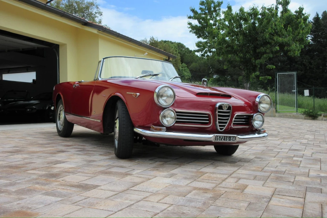 1965 Alfa Romeo 2600 - Image 18 of 31