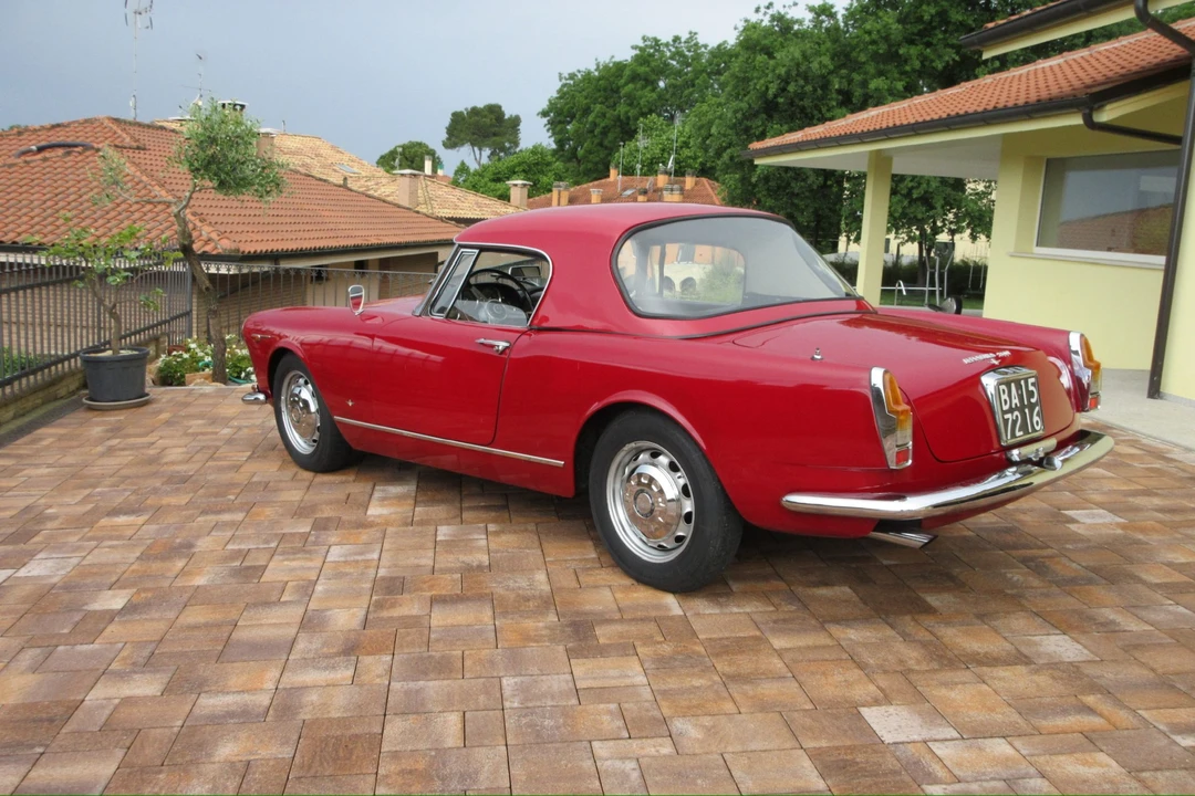 1965 Alfa Romeo 2600 - Image 8 of 31