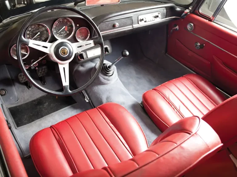 1965 Alfa Romeo 2600 - Image 5 of 16