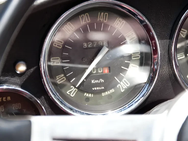 1965 Alfa Romeo 2600 - Image 10 of 16
