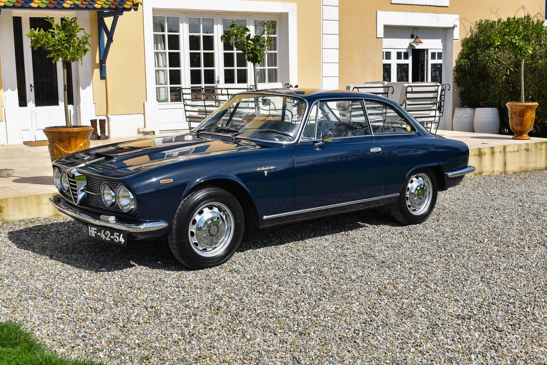1965 Alfa Romeo 2600 - Image 4 of 31