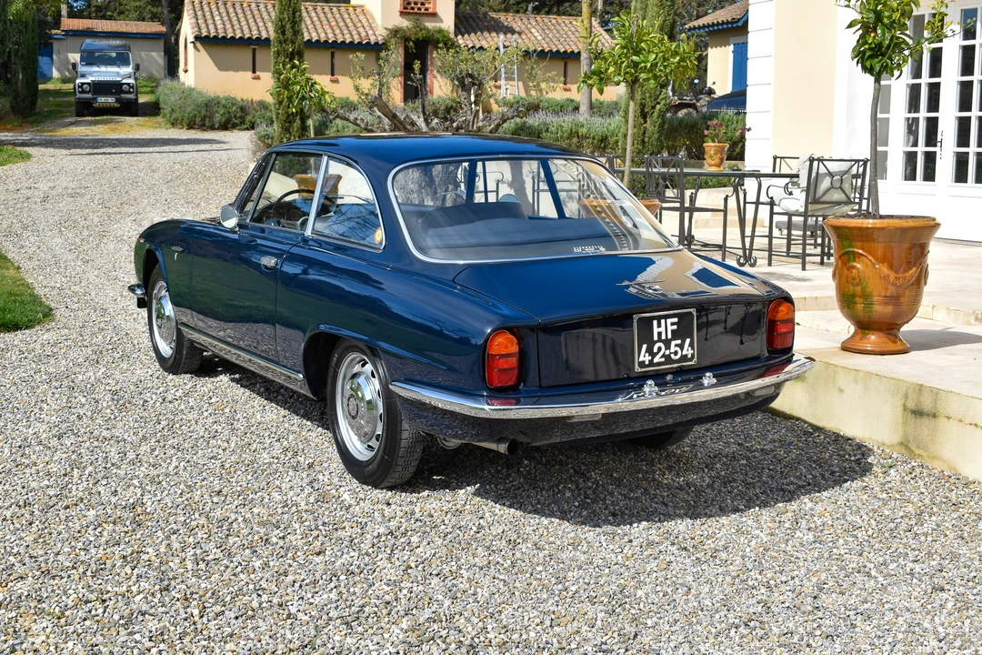 1965 Alfa Romeo 2600 - Image 19 of 31