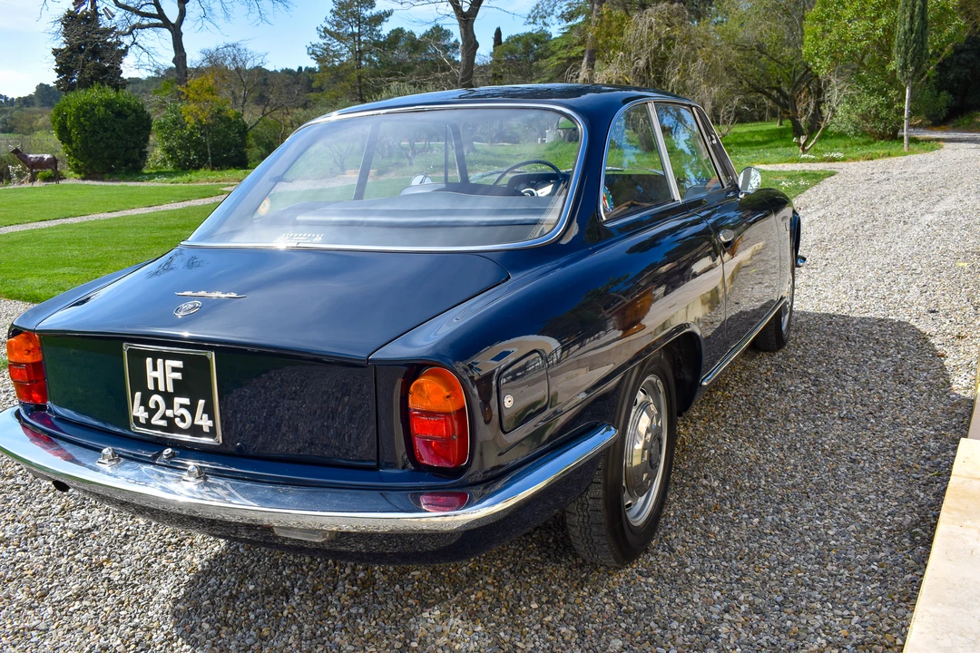 1965 Alfa Romeo 2600 - Image 12 of 31