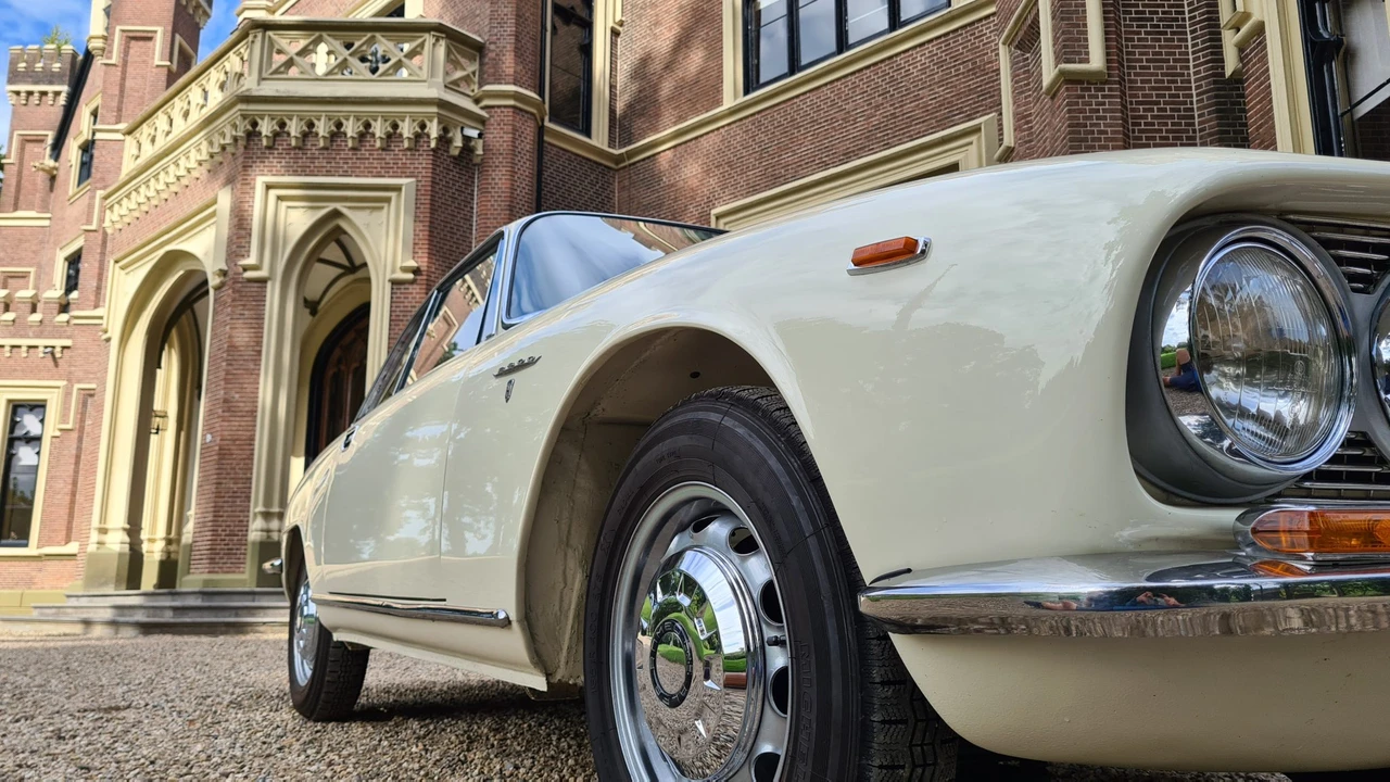 1965 Alfa Romeo 2600 - Image 24 of 31