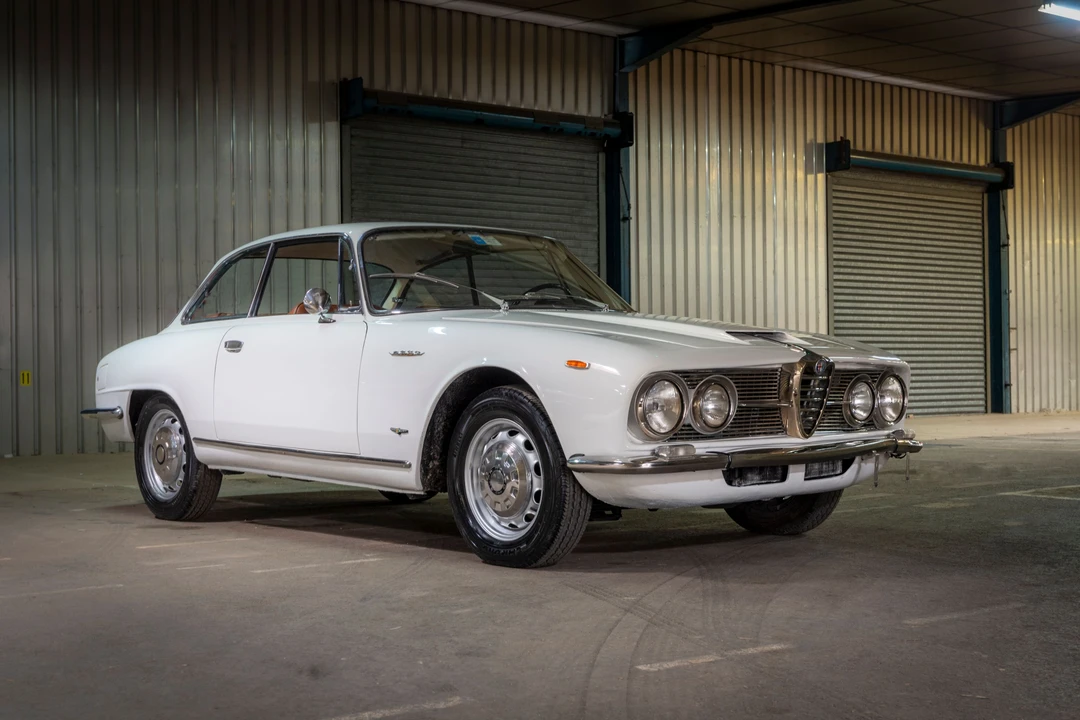 1965 Alfa Romeo 2600 - Image 6 of 31
