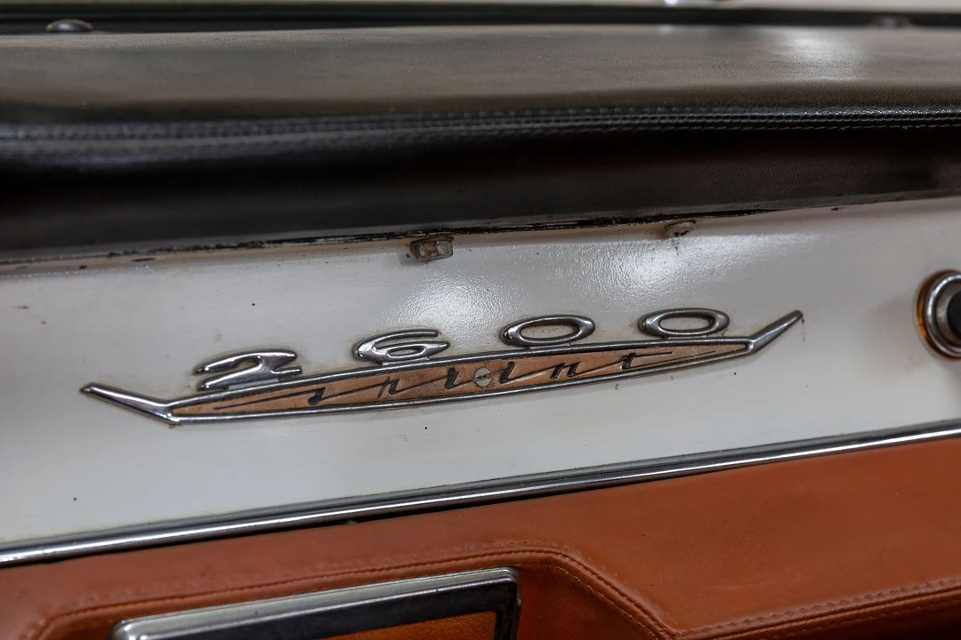 1965 Alfa Romeo 2600 - Image 21 of 31