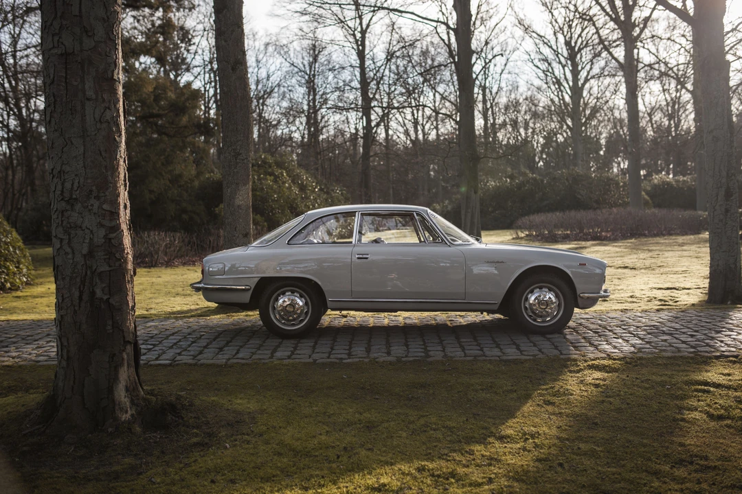 1965 Alfa Romeo 2600 - Image 5 of 22