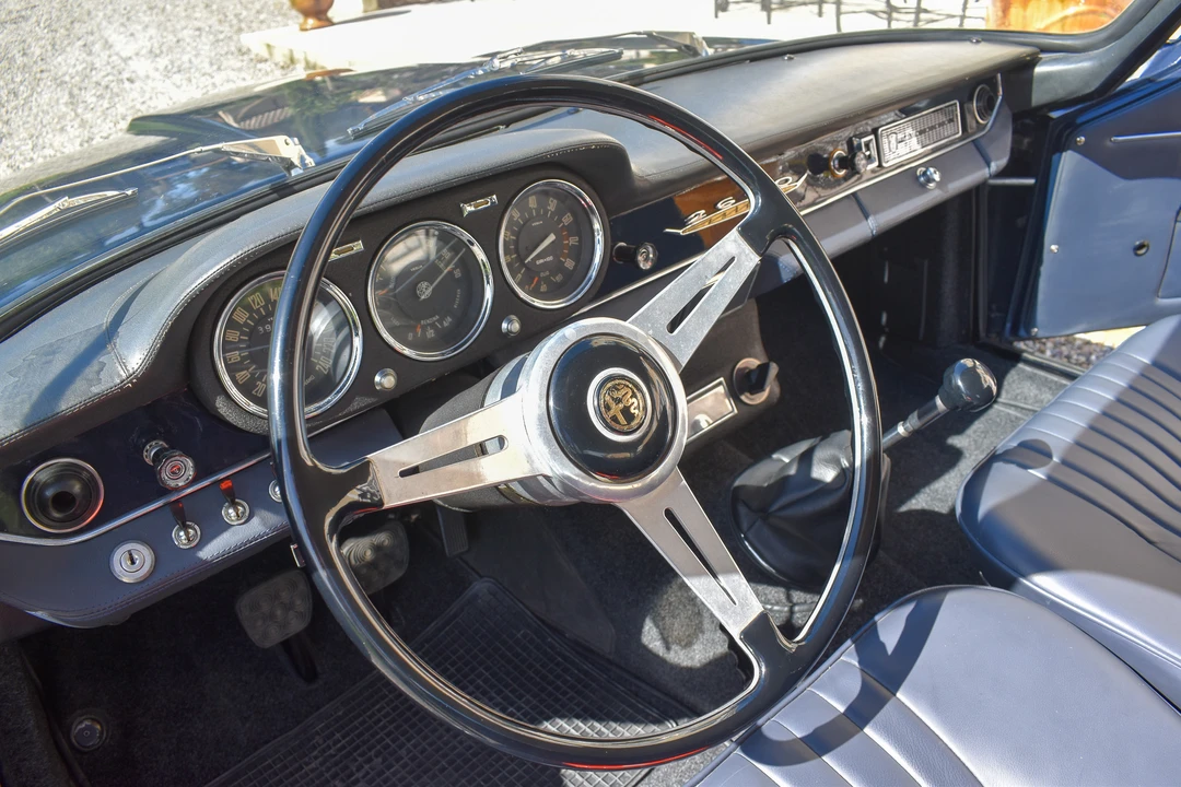 1965 Alfa Romeo 2600 - Image 4 of 16