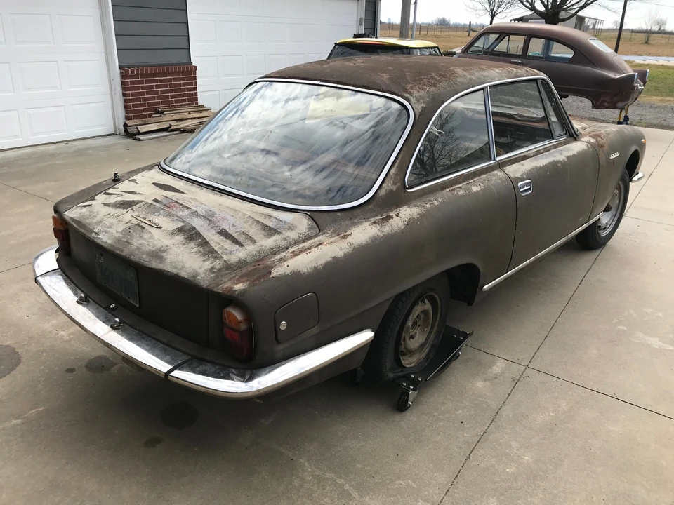1965 Alfa Romeo 2600 - Image 4 of 31