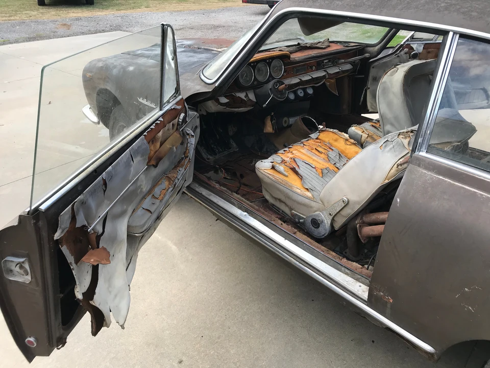 1965 Alfa Romeo 2600 - Image 12 of 31