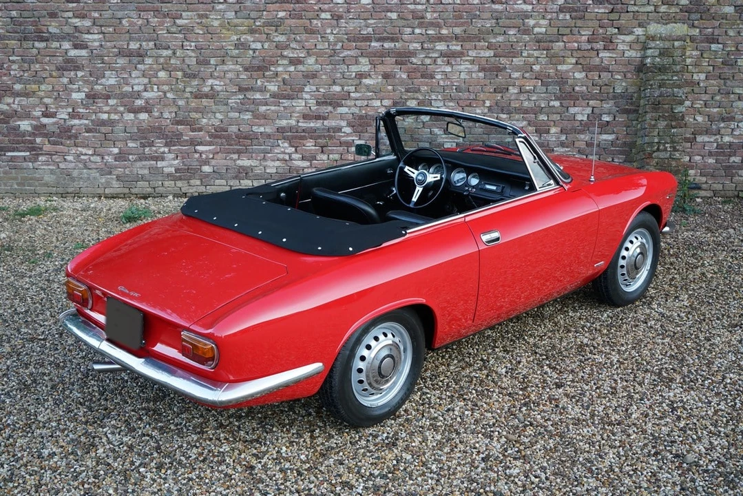 1965 Alfa Romeo Giulia GTC - Image 9 of 30