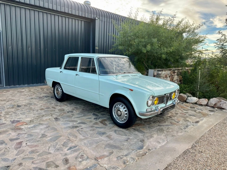 1965 Alfa Romeo Giulia - Image 4 of 31