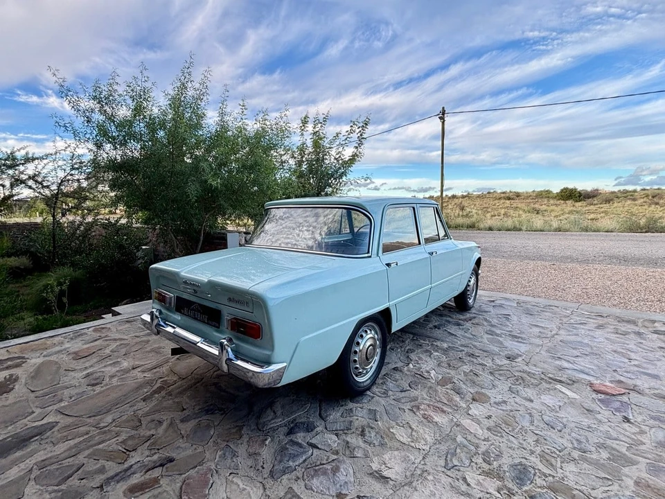 1965 Alfa Romeo Giulia - Image 11 of 31