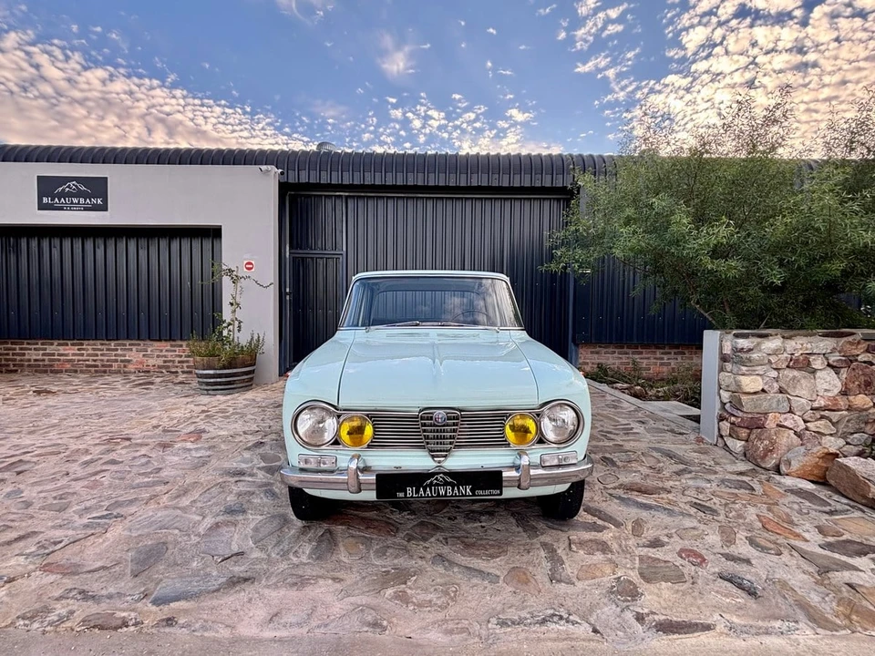 1965 Alfa Romeo Giulia - Image 29 of 31