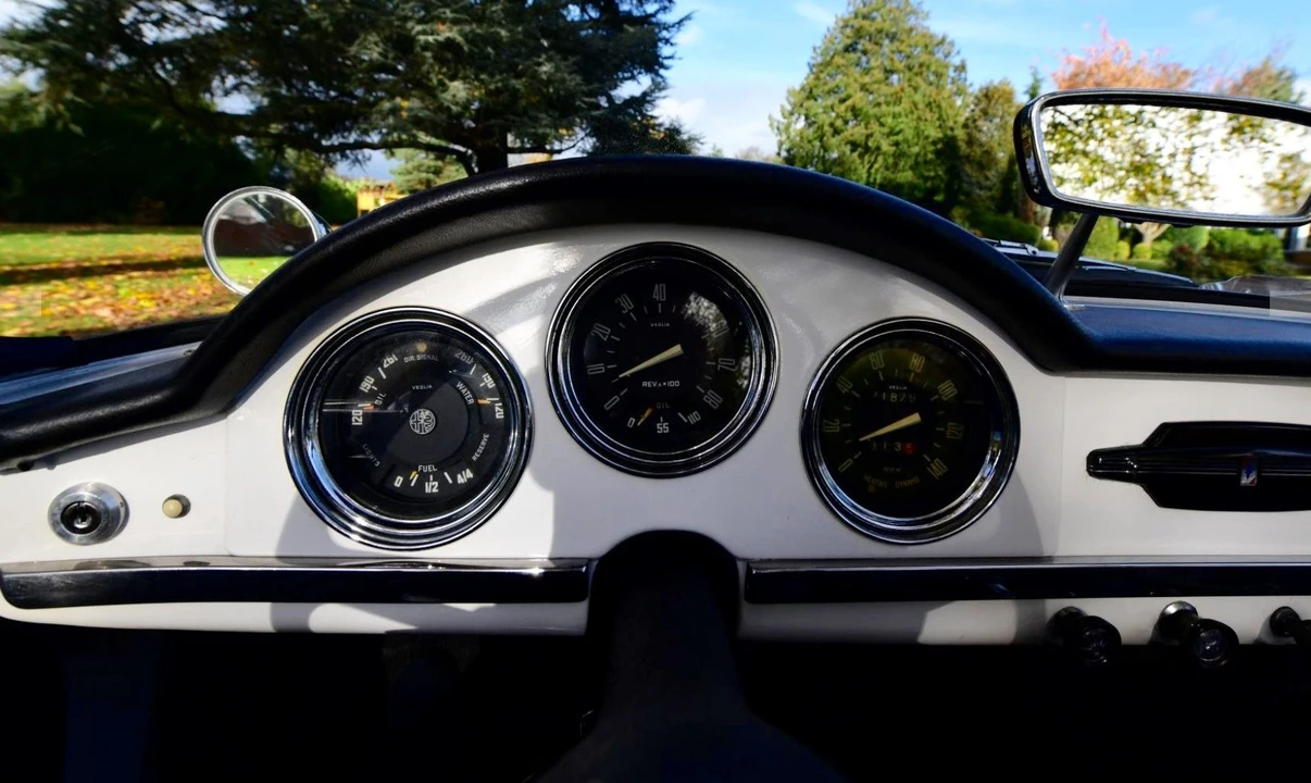 1965 Alfa Romeo Giulietta - Image 11 of 15
