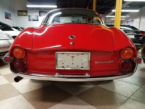 1965 Alfa Romeo Giulietta Sprint Speciale - Image 3 of 31