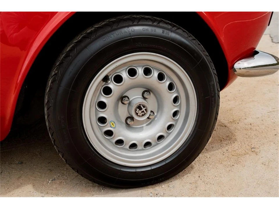 1965 Alfa Romeo Giulia Sprint GT - Image 16 of 31
