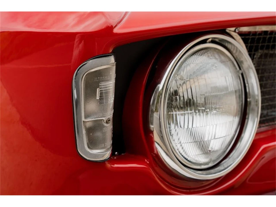 1965 Alfa Romeo Giulia Sprint GT - Image 12 of 31
