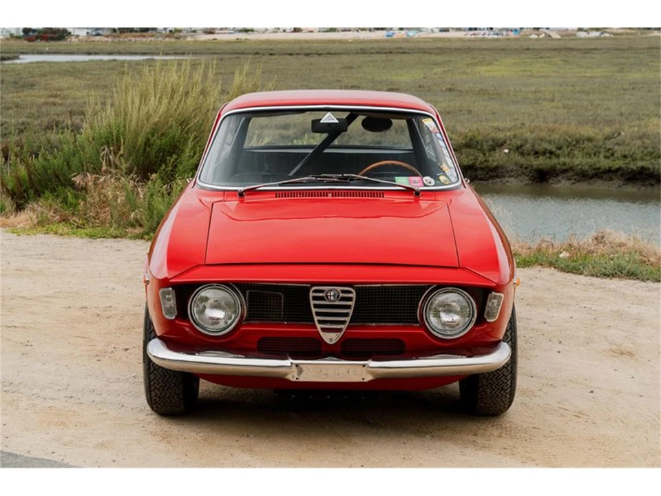 1965 Alfa Romeo Giulia Sprint GT - Image 3 of 31