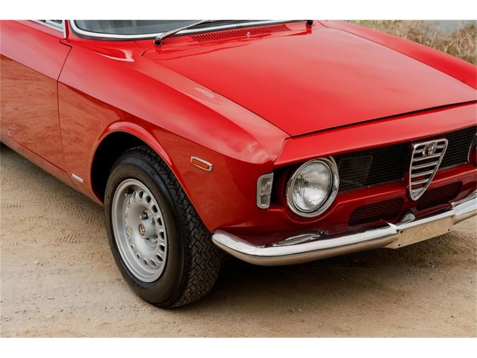 1965 Alfa Romeo Giulia Sprint GT - Image 5 of 31