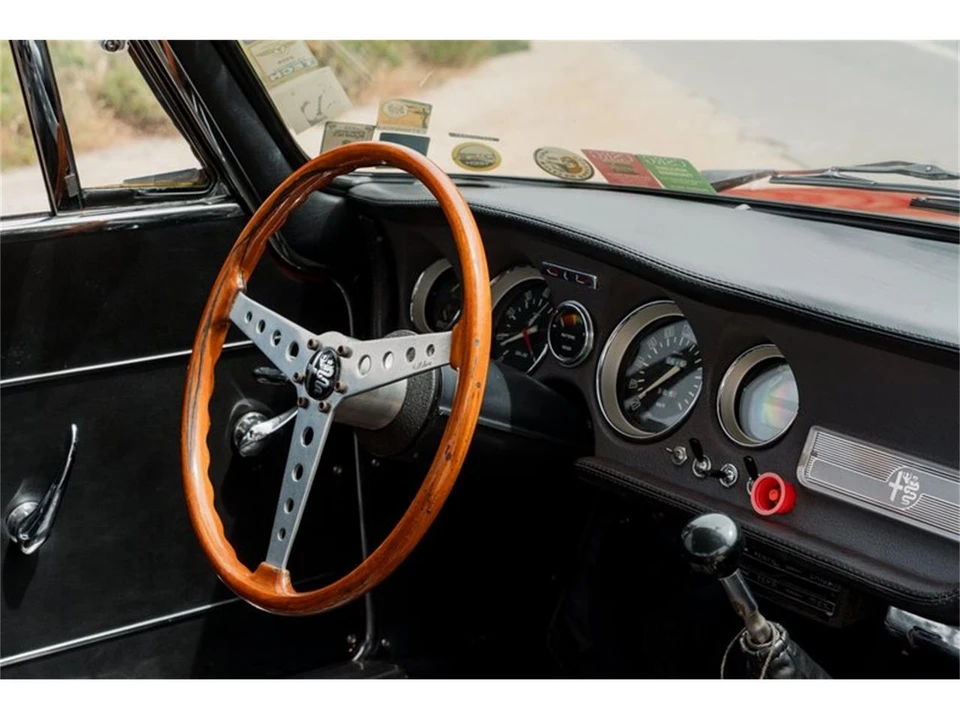 1965 Alfa Romeo Giulia Sprint GT - Image 30 of 31