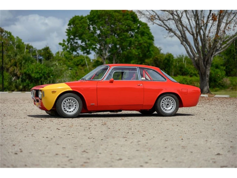 1965 Alfa Romeo Giulia Sprint GT - Image 18 of 31