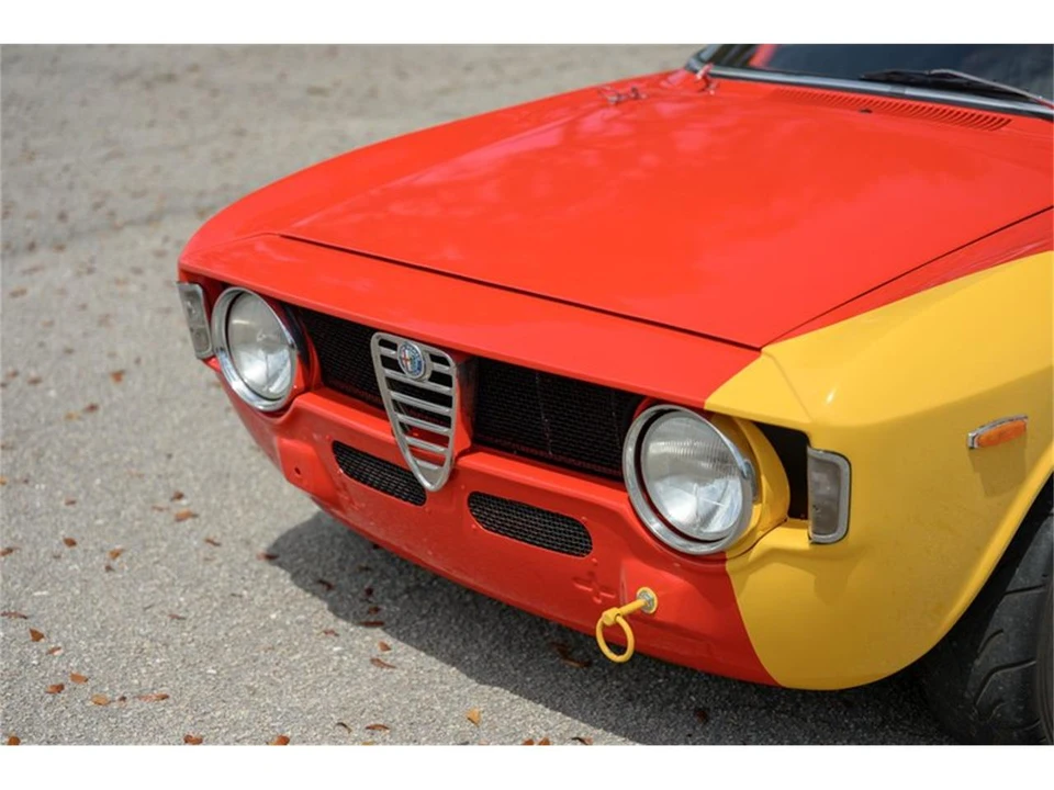 1965 Alfa Romeo Giulia Sprint GT - Image 9 of 31