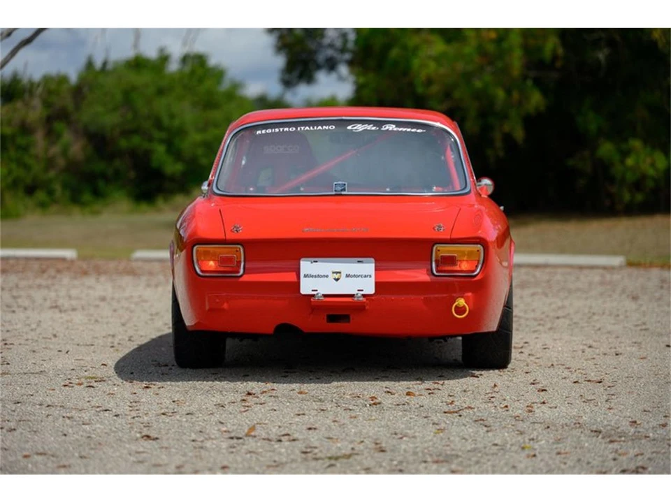 1965 Alfa Romeo Giulia Sprint GT - Image 26 of 31