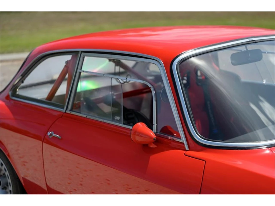 1965 Alfa Romeo Giulia Sprint GT - Image 25 of 31