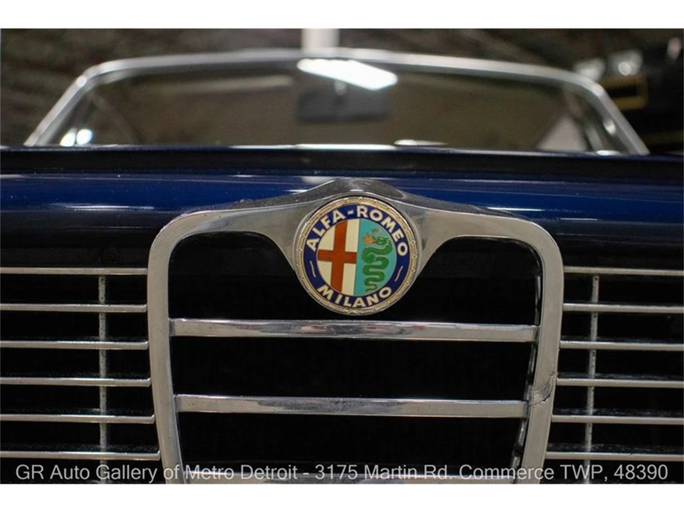 1965 Alfa Romeo Giulia Sprint GT - Image 29 of 31