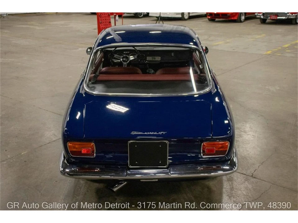 1965 Alfa Romeo Giulia Sprint GT - Image 5 of 31